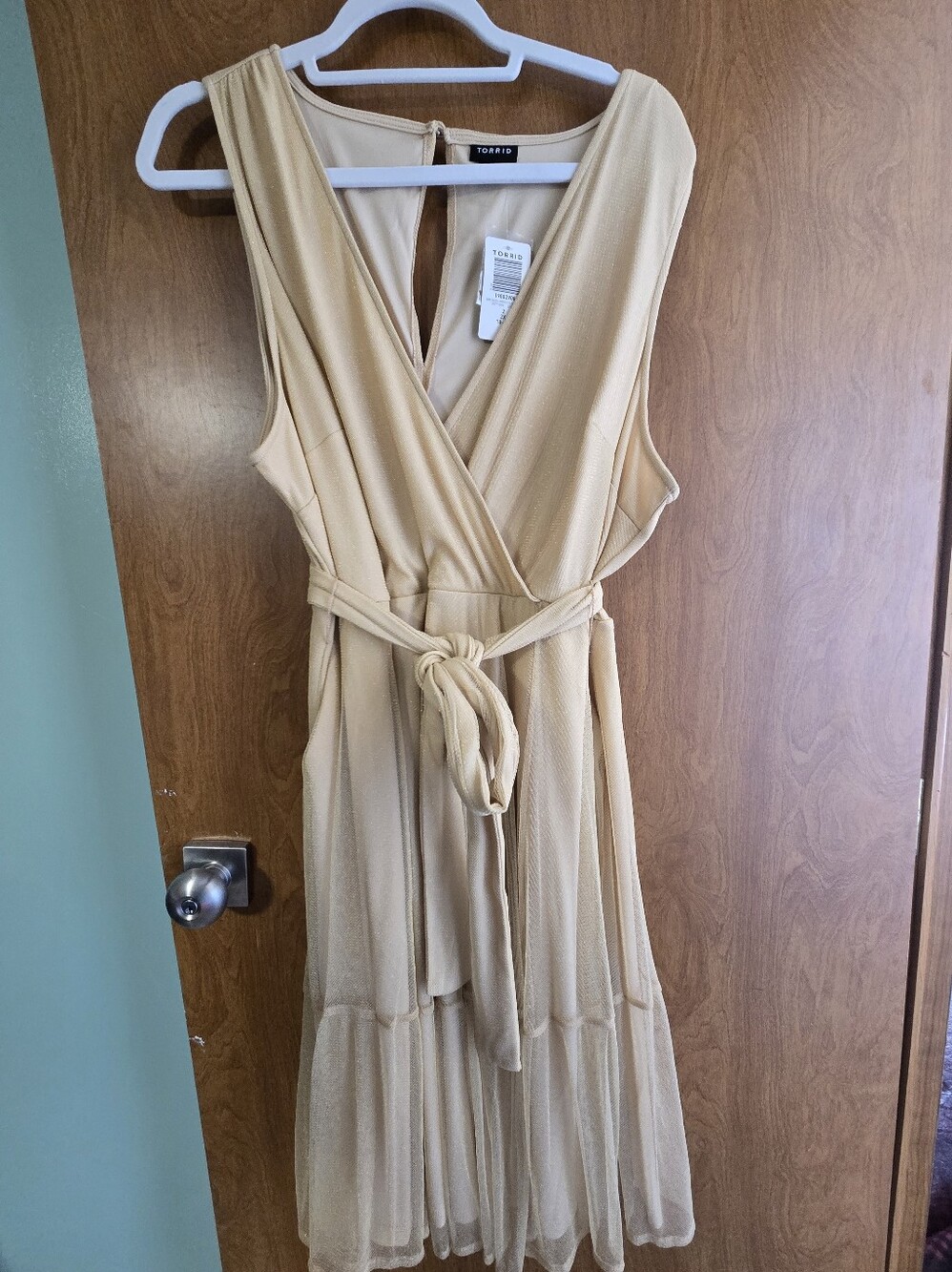 NWT torrid Light Gold Sleeveless Wrap Midi Dress with Tie Waist and Tiered Skirt